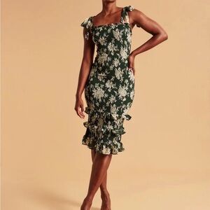 Abercrombie & Fitch Dark Green Floral Midi Dress Ruched Size Small BNWT Brand Ne